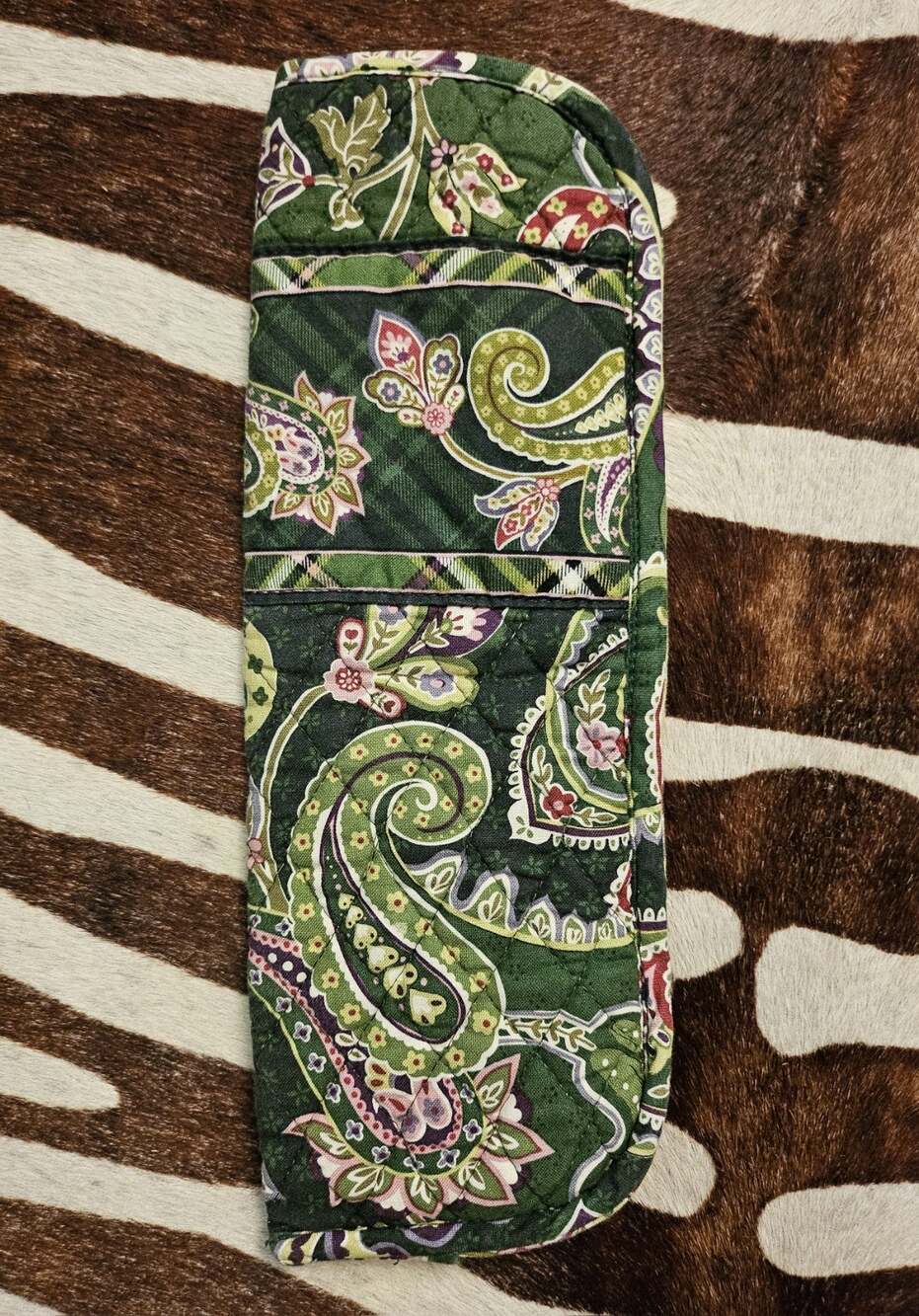 Vera Bradley Cosmetics Curling Iron Straightener Cover Retired Chelsea Green